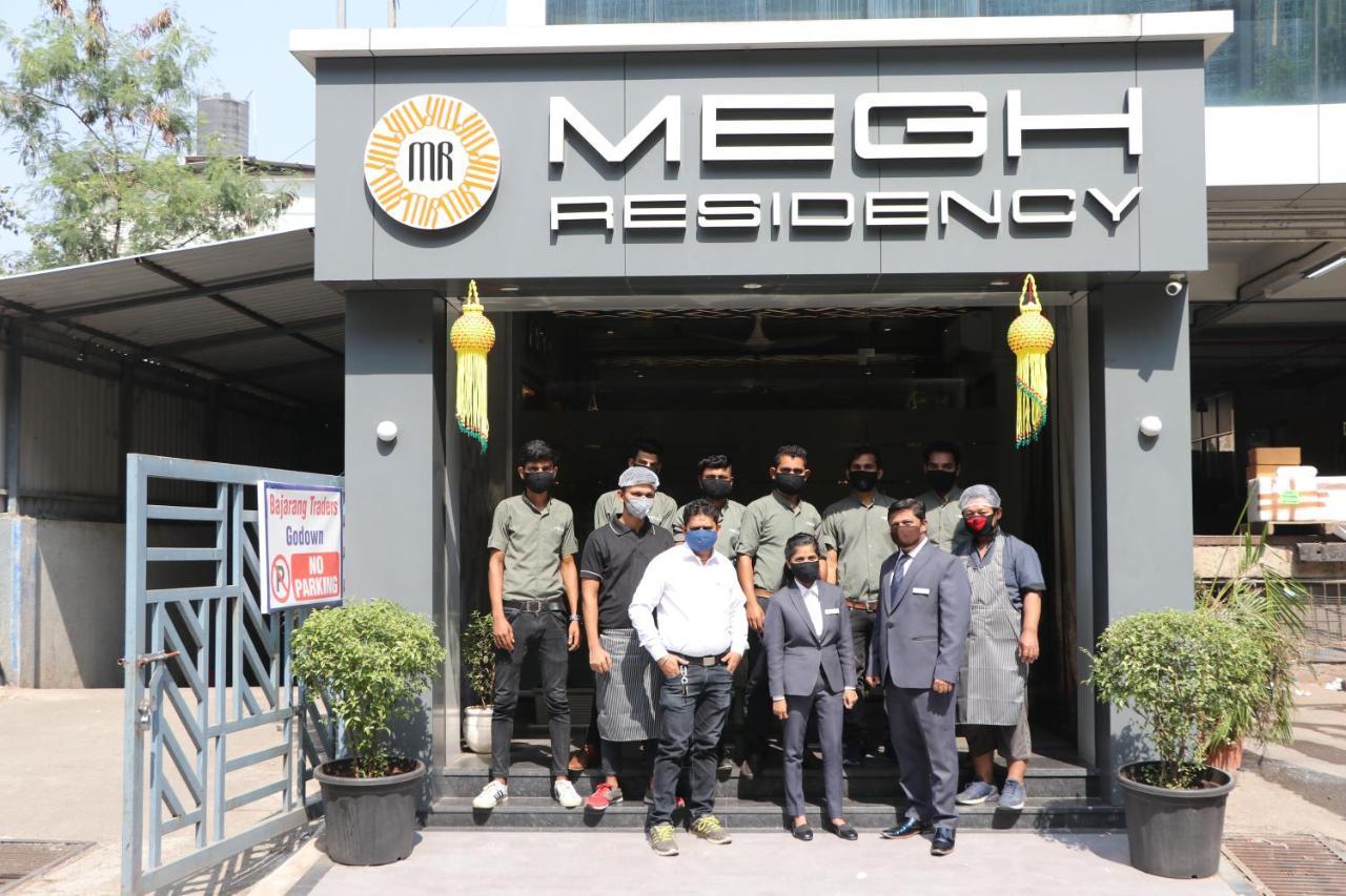 Megh Residency Navi Mumbai Hotel Bagian luar foto