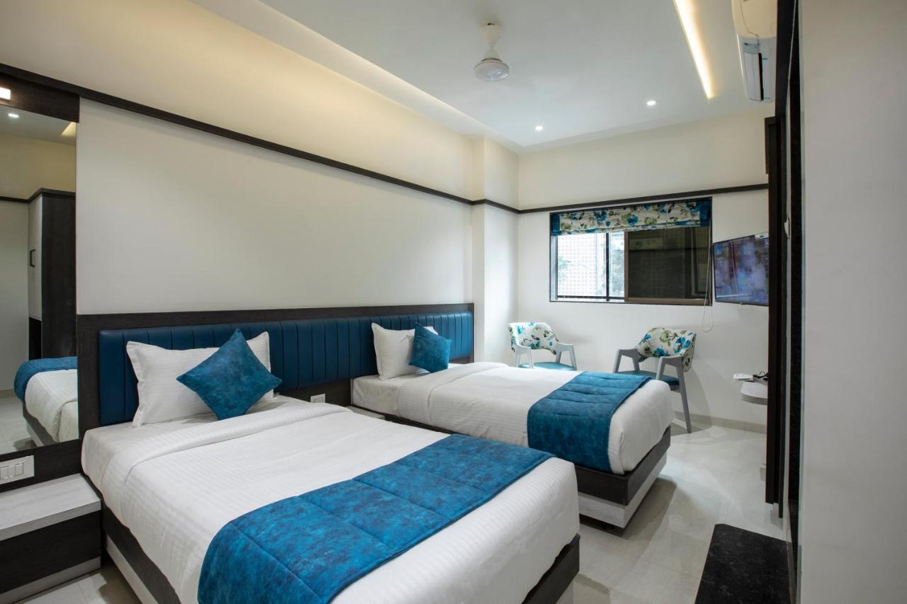 Megh Residency Navi Mumbai Hotel Bagian luar foto