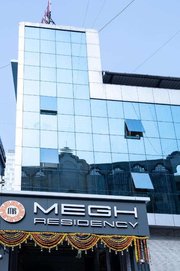 Megh Residency Navi Mumbai Hotel Bagian luar foto