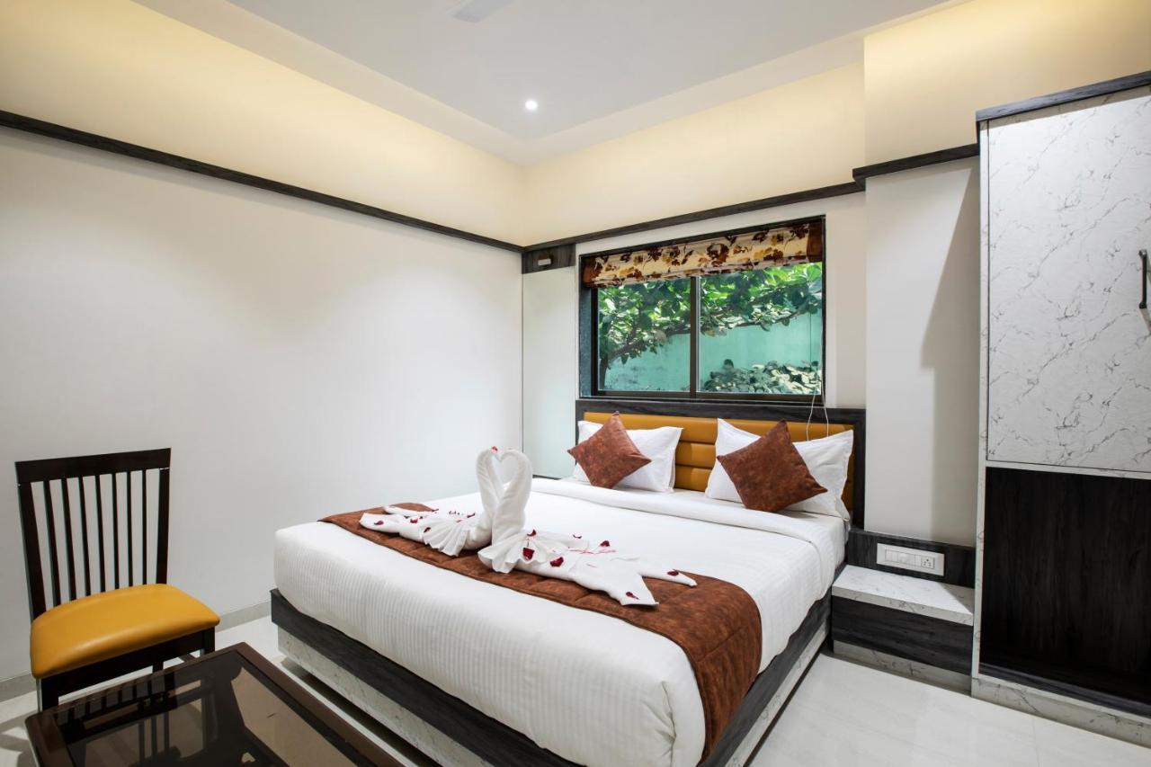 Megh Residency Navi Mumbai Hotel Bagian luar foto